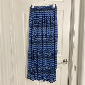 Hollister Maxi Skirt Small